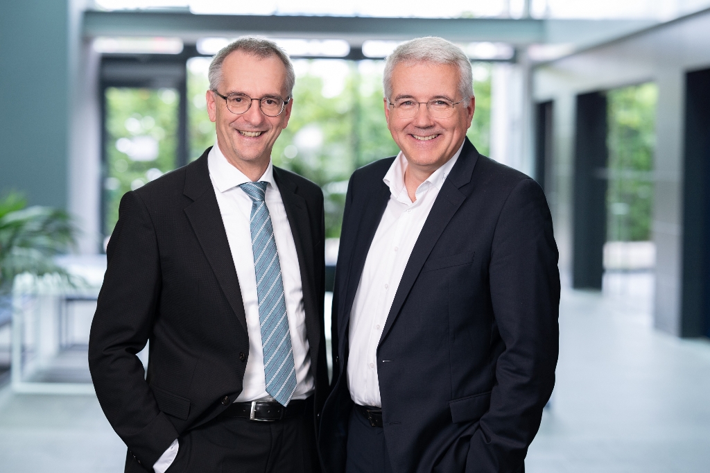 Dr. Dietmar Uttenweiler und Thorsten Frieb-Preis
